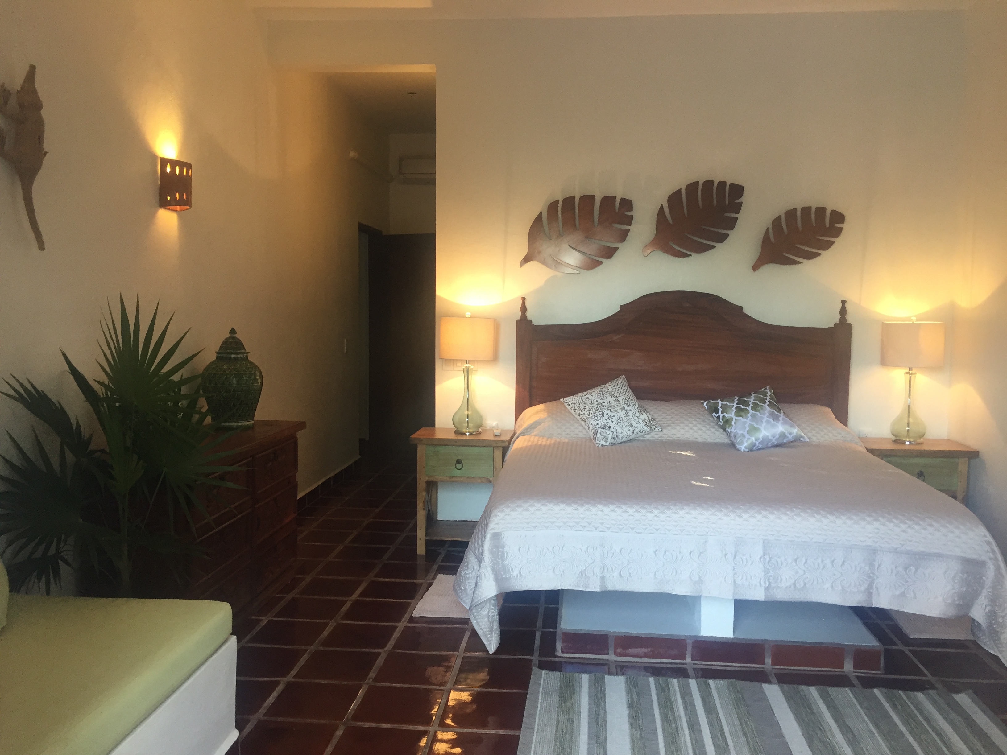 Tierra 3 Person Suite - Casa Aqua Bella - San Pancho